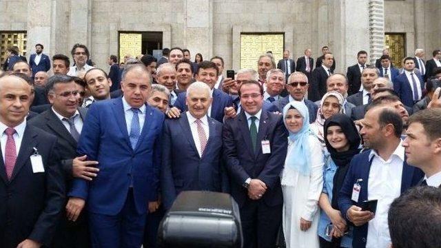Başbakan Yıldırım, İzmir Teşkilatı İle Kucaklaştı 1