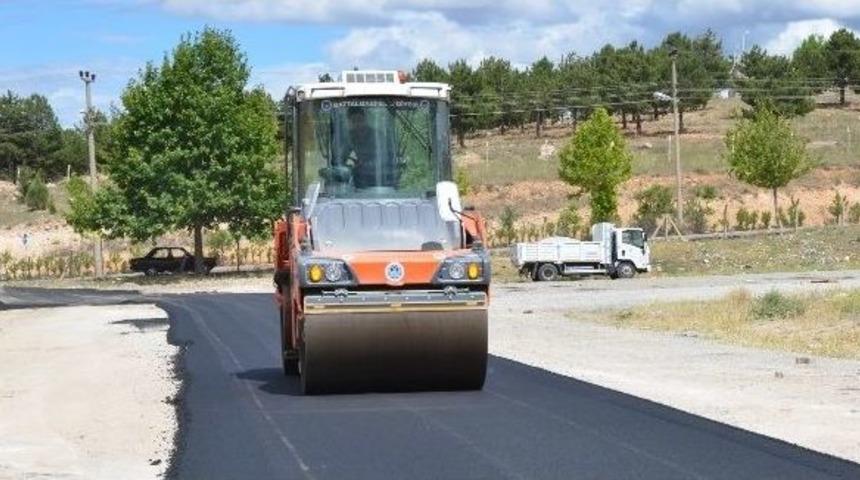 Asfalt &Ccedil;alışmaları Devam Ediyor