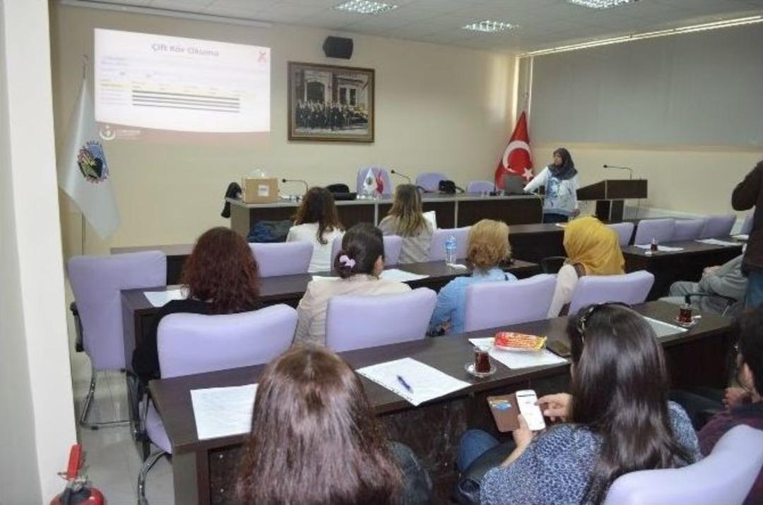 Kula&rsquo;da &ldquo;kanser&rdquo; Semineri