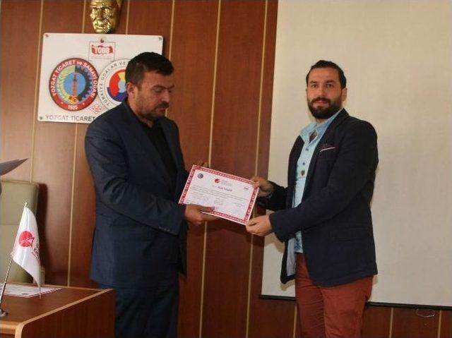 T&uuml;bitak Arge Proje Yazma Eğitimini Alan Kursiyerlere Sertifikaları Verildi 1