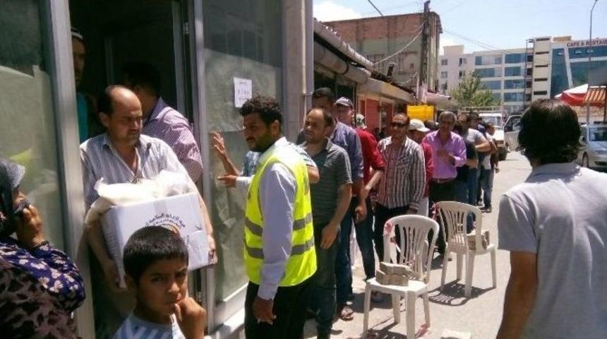 Hatay&rsquo;da Suriyeli M&uuml;ltecilere 5 Bin Koli Gıda Yardımı