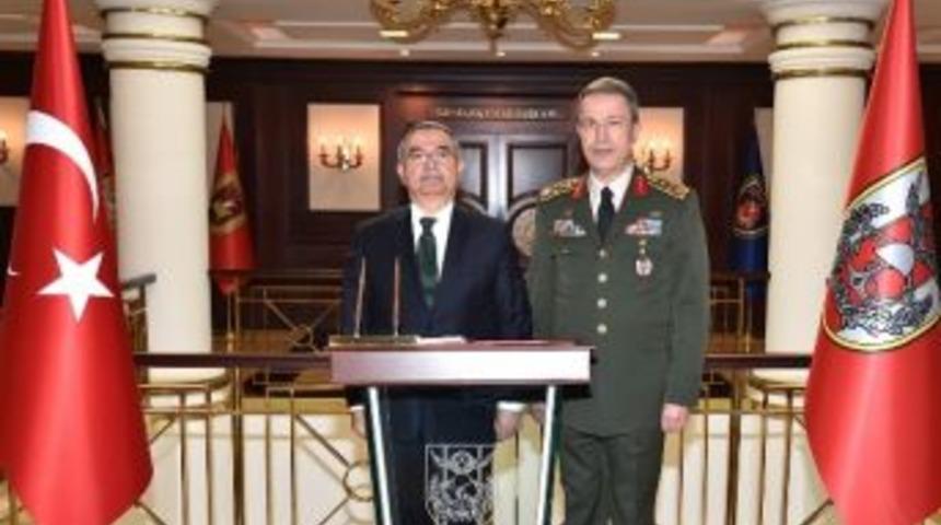 Bakan Yılmaz, Orgeneral Akar&rsquo;a Veda Ziyaretinde Bulundu