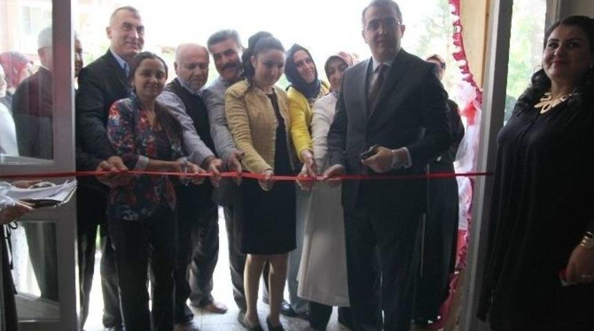 Osmancık Halk Eğitim Merkezinde Yıl Sonu Sergisi