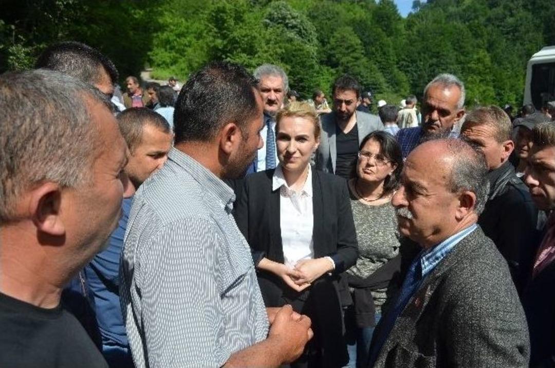 İş&ccedil;ilerin &ldquo;madenden &Ccedil;ıkmama&rdquo; Eylemi 6. G&uuml;n&uuml;nde