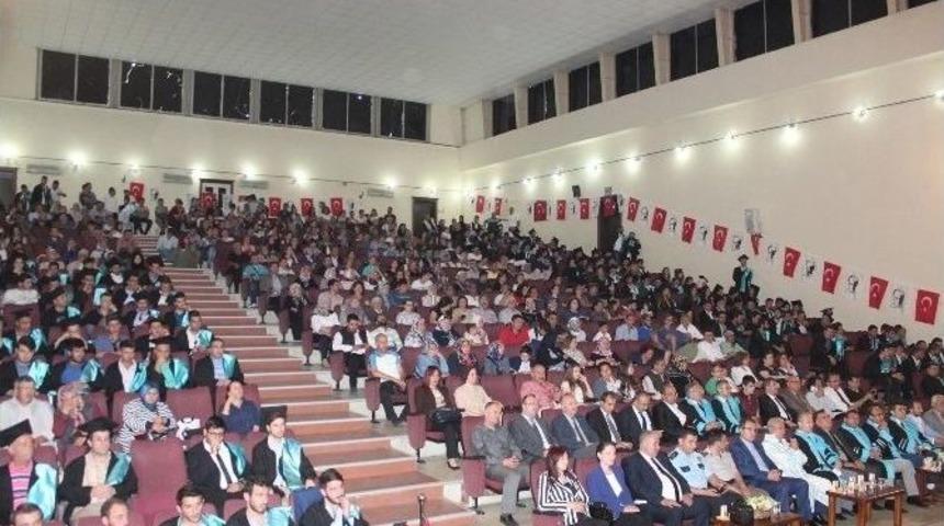 Edremit M.y.o. 21. Mezunlarını Verdi