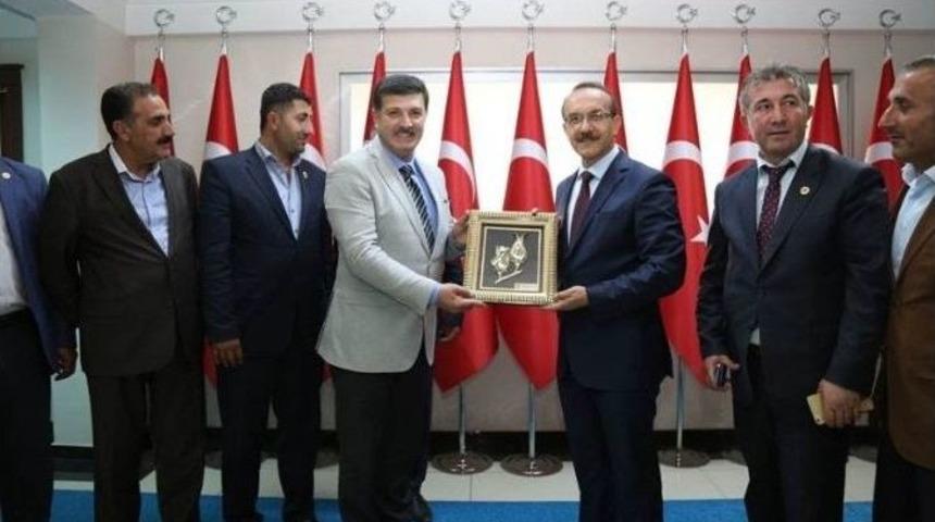 Muhtarlar, Vali Yavuz’u Ziyaret Etti