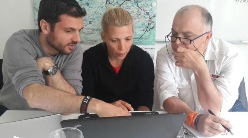 Sınır &Ouml;tesi Bisiklet Turu&rsquo;nun Teması &lsquo;umut Yolculuğu&rsquo;