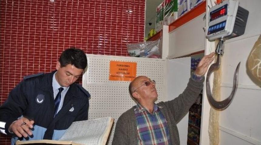 Azdavay&rsquo;da &Ouml;l&ccedil;&uuml; Ve Tartı Aletleri Denetlendi