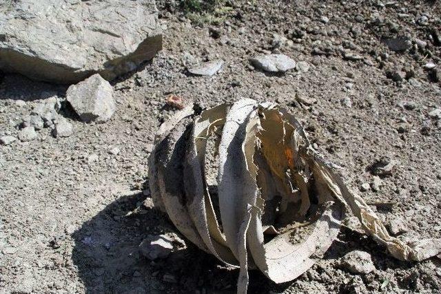 Hakkari’deki Patlamanın Şiddeti Gün Ağarınca Ortaya Çıktı