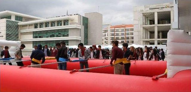 Kto Karatay &Uuml;niversitesi, Bilimi Şenliğe D&ouml;n&uuml;şt&uuml;r&uuml;yor 2