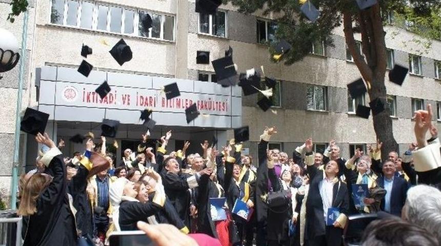 İktisadi Ve İdari Bilimler Fak&uuml;ltesi 1986 Yılı Mezunlar Buluşması