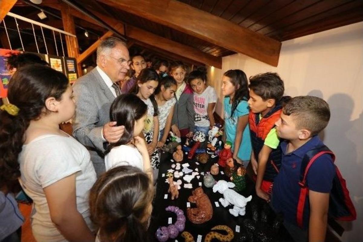 Sel&ccedil;uk&rsquo;ta Sanat İvme Kazanıyor