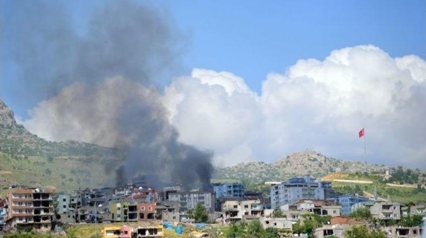 Şırnak&rsquo;ta Ter&ouml;ristler Dar Alana Sıkıştırıldı