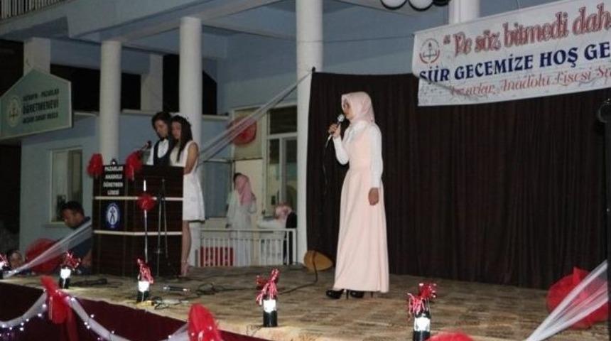 Pazarlar&rsquo;da Şiir Dinletisi