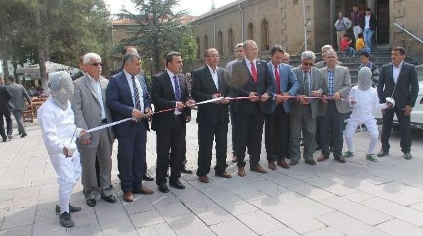 Niğde’de Öğrenme Şenlikleri Sergisi Açıldı