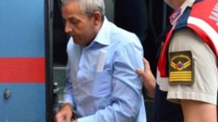 Karısını Ve İki Kişiyi &Ouml;ld&uuml;ren Sanık Hakim Karşısında