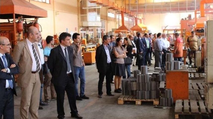 &Uuml;niversite-sanayi İşbirliği Adına &Ouml;rnek Uygulama