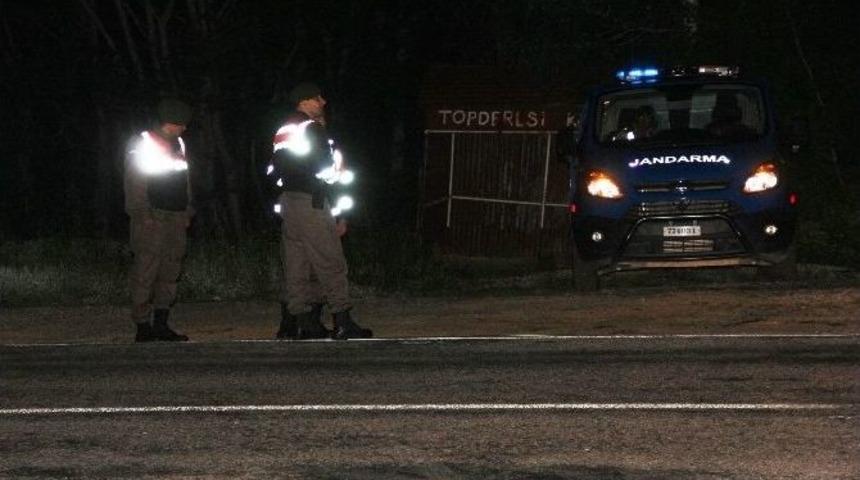 Bartın&rsquo;da Trafik Kazası: 1 &Ouml;l&uuml;, 2 Yaralı