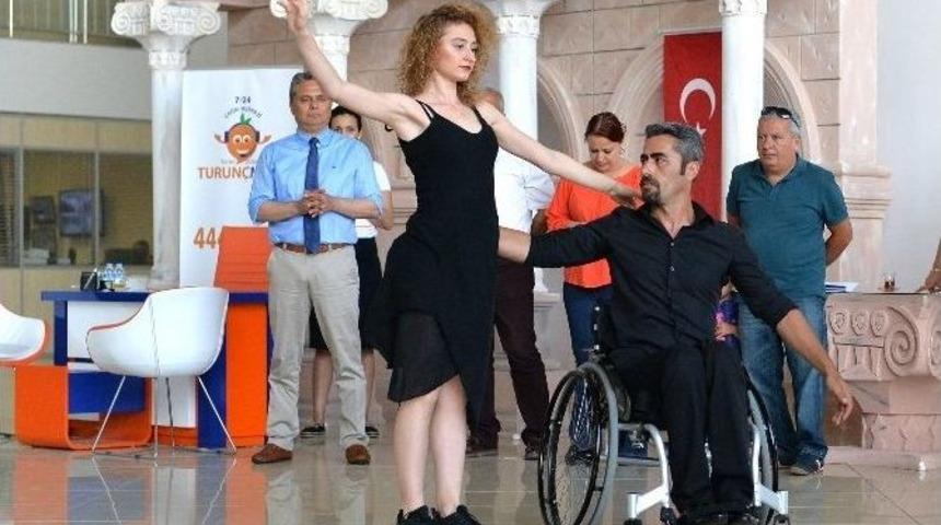 Başkan Uysal, Dans&ccedil;ıları Avrupa Şampiyonası&rsquo;na Yolcu Etti