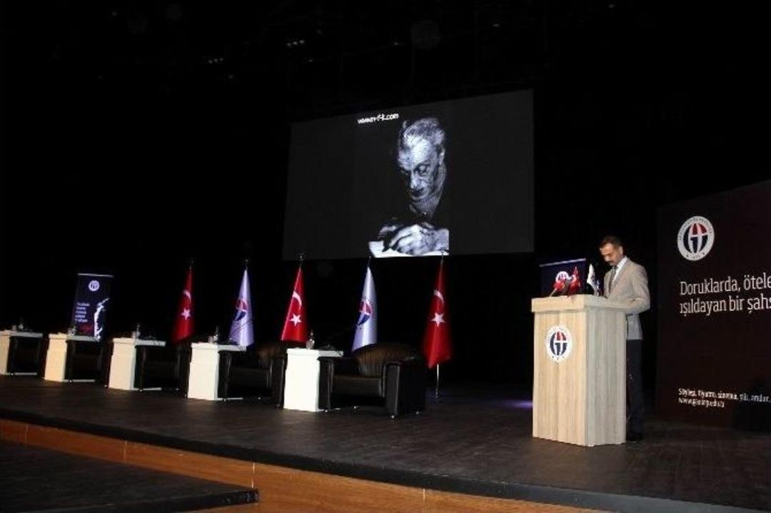 Necip Fazıl Kısak&uuml;rek&rsquo;i Anma Etkinlikleri Başladı