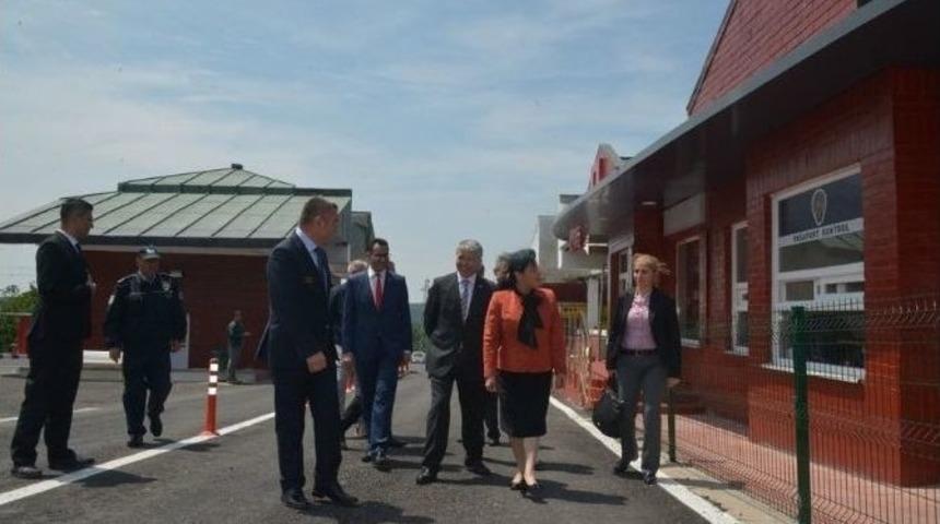 Derek&ouml;y Sınır Kapısında İyileştirme &Ccedil;alışmaları