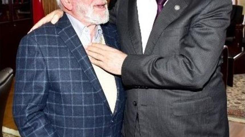 Rekt&ouml;r Ko&ccedil;ak&rsquo;a &lsquo;ahi&rsquo; Ziyareti