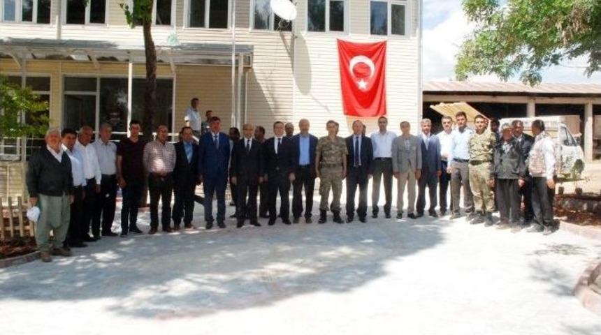 Vali Demirtaş’tan Belören Belediyesine Ziyaret