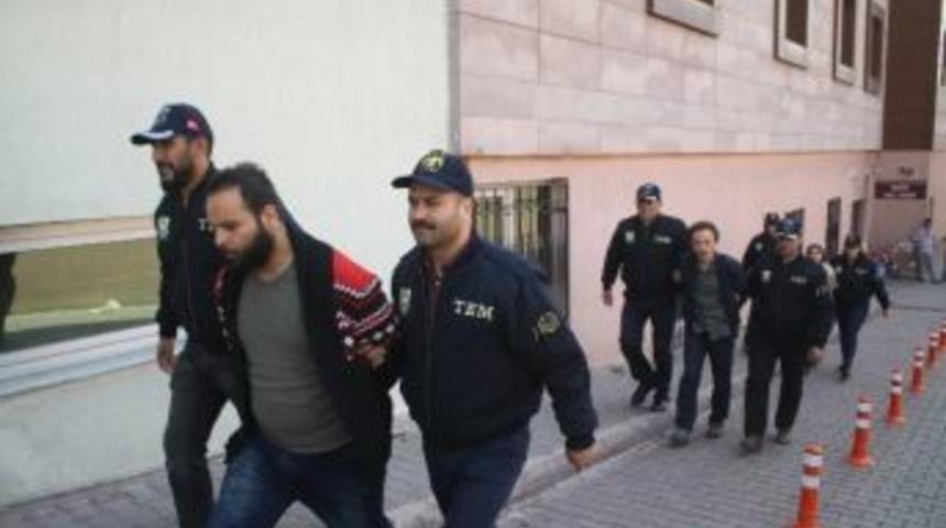 Dhkp/c Operasyonunda G&ouml;zaltına Alınan Zanlıyı Şaşırtan Soru