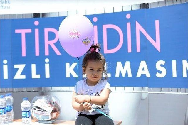 Balonlar Tiroid İçin Havalandı