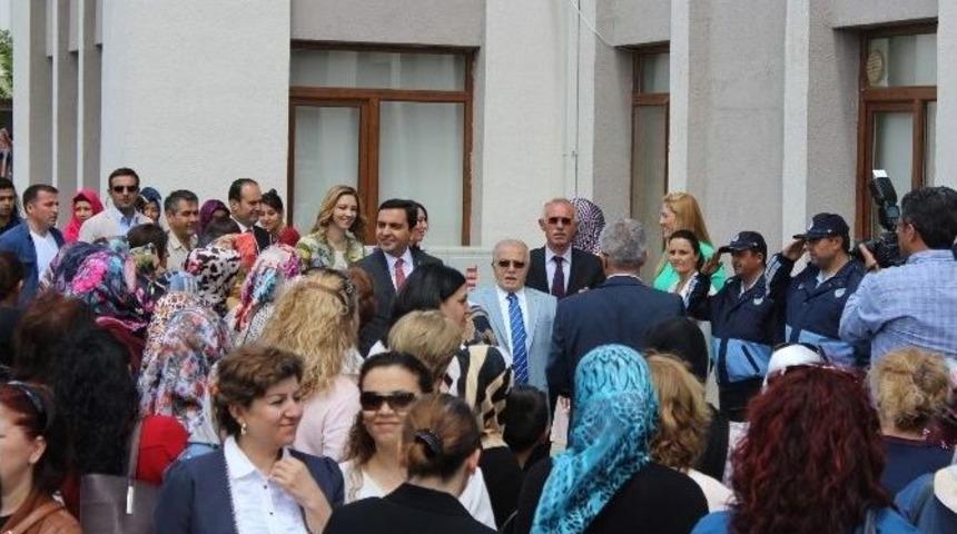 Aile Yaşam Merkezi Yıl Sonu Sergisi A&ccedil;ıldı