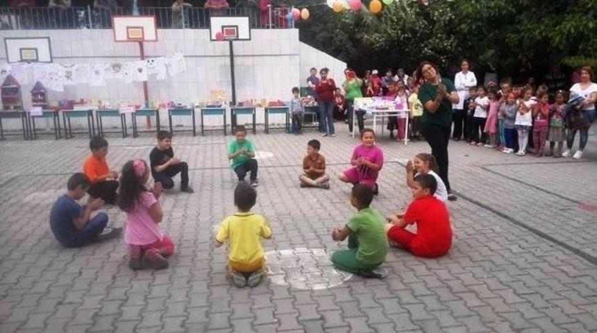 Umurbey İlkokulunda İngilizce Bahar Şenlikleri