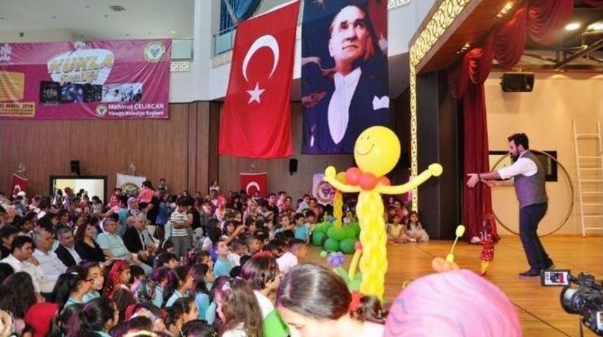 Y&uuml;reğir&rsquo;de Kukla Şenliği