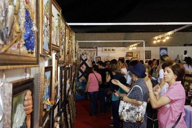 Muratpaşa&rsquo;nın Kadınları Ele Emeklerini Sergiye A&ccedil;tı 3