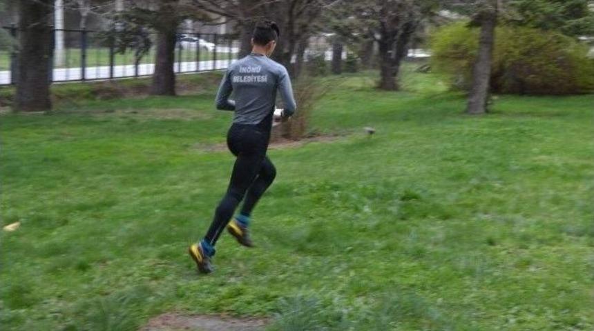 İn&ouml;n&uuml;l&uuml; Oryantiring Sporcusu Şampiyon Oldu