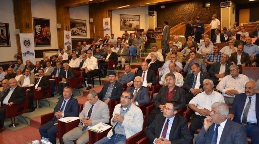 Muhtarlara İletişim Semineri Verildi