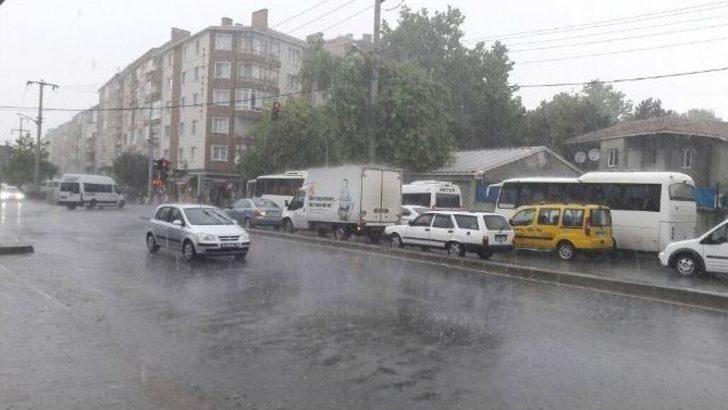Tekirdağ’da Yağmur Hayatı Olumsuz Etkiledi G1