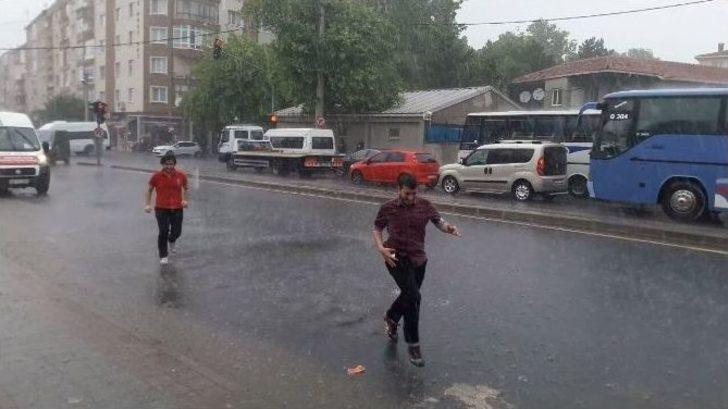 Tekirdağ’da Yağmur Hayatı Olumsuz Etkiledi G3