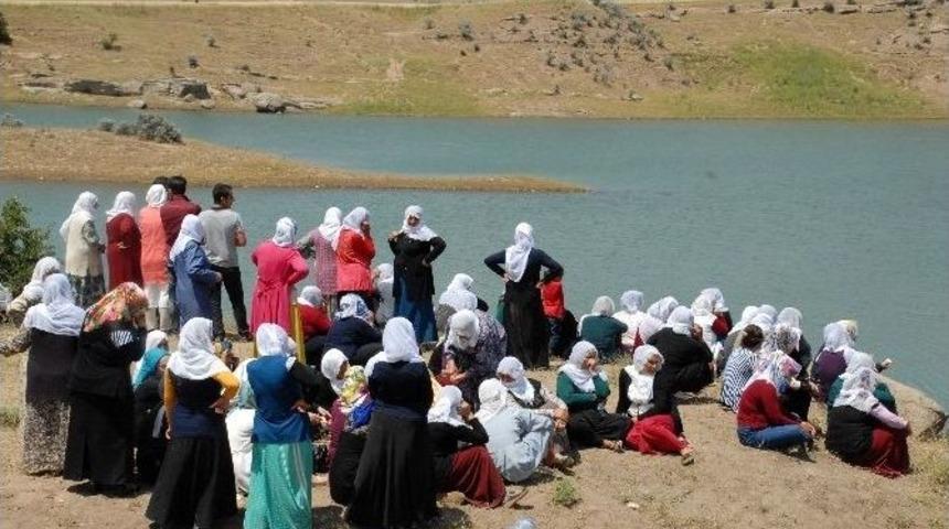 Balık Tutmak İ&ccedil;in Girdiği Baraj G&ouml;l&uuml;nde Kayboldu