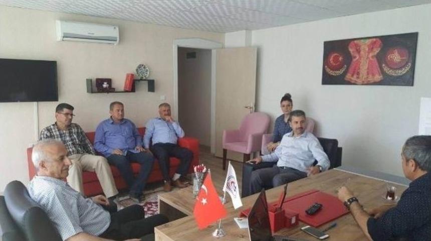 Ak Parti İl Başkanı Dimez Anadolu Hayad&rsquo;ı Ziyaret Etti