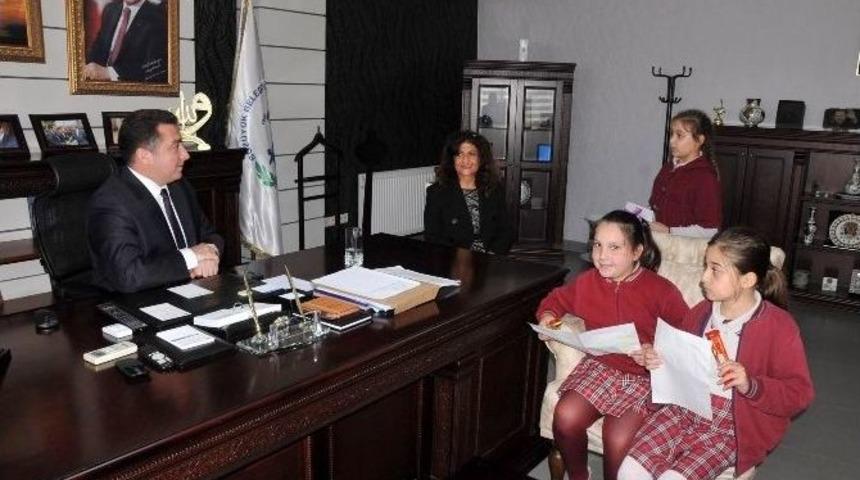 Başkan Bakıcı&rsquo;ya &Ouml;ğrencilerden Ziyaret