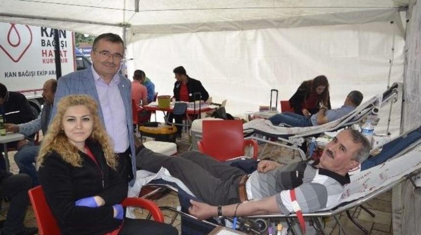 Kent Konseyi&rsquo;nden Kan Bağışı Kampanyası&rsquo;na Destek