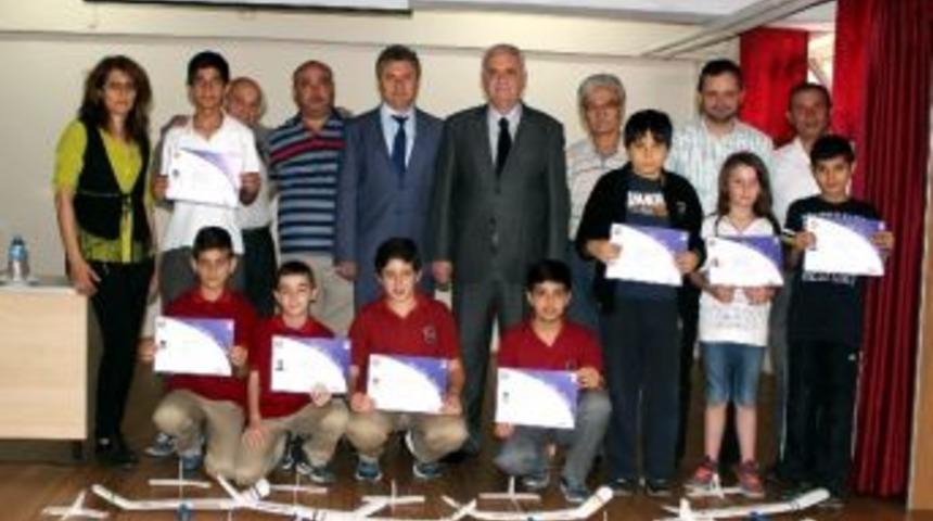 Salihli&rsquo;de Model U&ccedil;ak Kursu