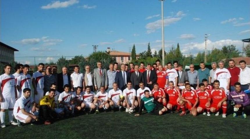 Valilik Futbol Turnuvası Başladı