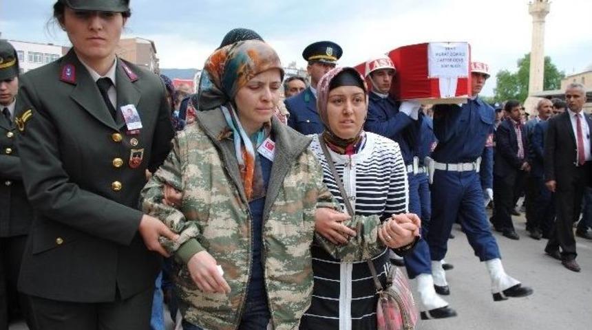 Şehit Astsubay Demirci Son Yolculuğuna Uğurlandı
