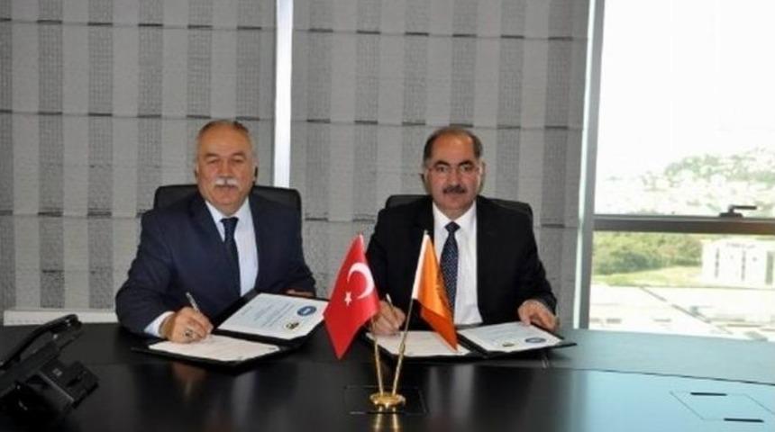 Nk&uuml; İle Milli Eğitim Arasında Hizmet İ&ccedil;i Eğitimde İşbirliği Protokol&uuml;