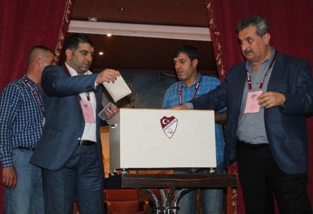 Elazığspor&rsquo;da Olaylı Kongre