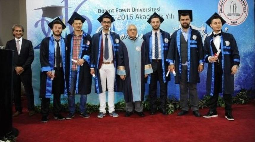 Denizcilik Fak&uuml;ltesi Mezuniyet T&ouml;reni