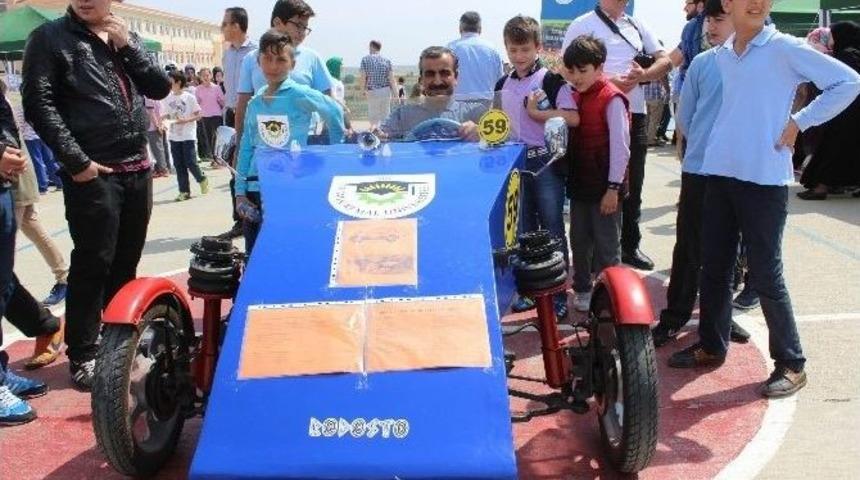 Elektrikle Çalışan Rodosto Öğrencilerin İlgi Odağı Oldu