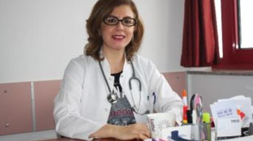 Antidepresan, Mide Ve Vitamin İla&ccedil;ları İle Ağrı Kesiciler Kabızlık Yapıyor