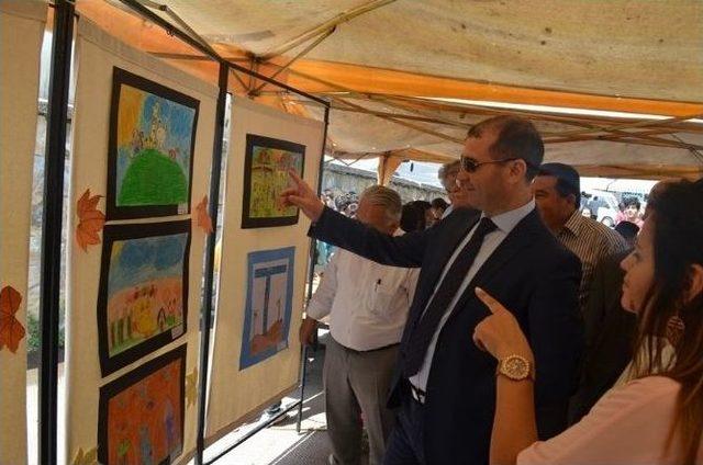 Koçarlı’da Resim Ve Eski Oyuncaklar Sergisi Açıldı 2